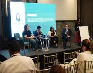 La UEES reúne voces clave para debatir sobre Inteligencia Artificial, Derecho y Ética en Ecuador