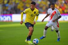 Kendry Páez contra perú por las Eliminatorias Sudamericanas