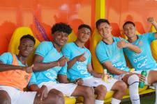 La selección de Ecuador sub 17 viajó a Asia para alistarse en el Mundial.