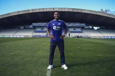 Óscar Zambrano ya podrá jugar su primer partido con el Maribor.