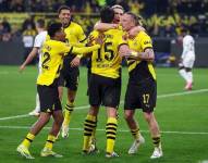 Jugadores del Borussia Dortmund, celebrando.