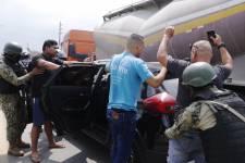 Ecuador bajo ataque: Aún no definen a dónde llevarán a los detenidos por terrorismo