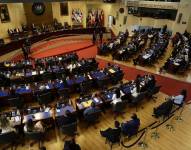 Expresidentes piden a la OEA actuar para preservar la democracia salvadoreña