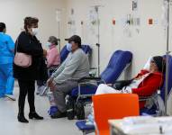 Vista de la unidad de emergencia con pacientes covid-19 del hospital Iess del Sur en Quito (Ecuador), en una fotografía de archivo. EFE/José Jácome