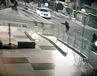 Dos hombres armados dispararon contra un ciudadano en el centro norte de Quito.