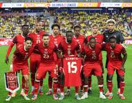 Jugadores de la selección de Canadá previo a su duelo contra a Colombia en su amistoso