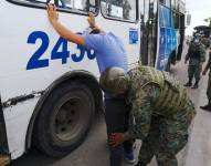 Las fuerzas Armadas intervinieron el sector de la Isla Trinitaria durante un operativo antidelincuencial. API/Archivo