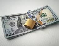 Fundaciones de Ecuador cumplen un mes con fondos congelados | 28-10-2025