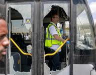 Los agresores dispararon contra el bus y sus ocupantes.