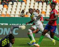 Senegal derrotó 3-1 a Camerún