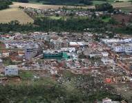 Destrucción ocasionada por el tornado en Paraná, Brasil.