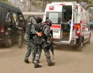 Al menos seis policías y dos militares heridos en la Penitenciaría del Litoral.