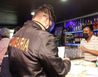 Según el Ministerio de salud, hasta este sábado hubo más de 5 mil nuevos casos de COVID-19 en comparación a la semana anterior. Archivo/Referencial