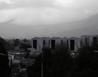 Lluvias empezaron a caer en el sur de Quito.