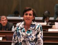 Nívea Vélez, exasambleísta por Loja, procesada por acusaciones de diezmos.