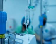 Foto referencial a Suero de uso médico.