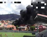 El almacén está ubicado en la calle Guayas, a pocos metros del complejo deportivo La Gloria, en el centro de la ciudad.