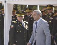 Imagen de mayo de 2022. El ministro del Interior, Patricio Carrillo (derecha), y el comandante general de la Policía Nacional, Fausto Salinas.