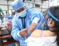 Lasso presenta Plan de Vacunación como el más importante programa económico. EFE