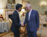 El rey Carlos III del Reino Unido ha tenido su primera audiencia presencial con el primer ministro británico, Rishi Sunak, este miércoles.