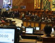El expresidente Guillermo Lasso durante su comparecencia ante el Pleno de la Asamblea Nacional.