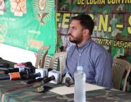 El ministro de Gobierno durante una rueda de prensa.