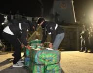 Ecuador vuelve a ser noticia internacional por convertirse en un centro de acopio y una ruta clave del narcotráfico internacional, según New York Times