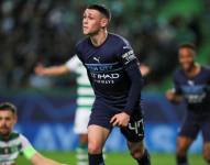 Hinchas golpean a mamá de jugador inglés Phil Foden