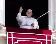 El papa Francisco pide que se abandone la violencia e invita al diálogo en Ecuador