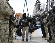 Dos cuerpos decapitados y un dorso humano fueron hallados en altamar, en El Oro. Las víctimas no han sido identificadas.