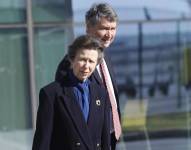 La princesa Ana de Inglaterra con su marido, Timothy Laurence, en 2023. EFE/A.Carrasco Ragel
