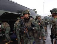 Más de 7 000 policías y militares custodian Quito ante posibles manifestaciones el 12 de octubre de 2025.