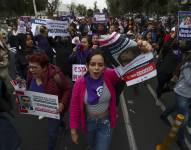 Manifestantes reclamaron por el femicidio de María Belén Bernal.