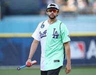 Este sábado se celebró el All-Star Celebrity Softball Game, un encuentro de softball entre famosos de todo tipo, entre ellos Bad Bunny.