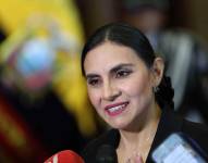 Verónica Abad en declaraciones en la prensa tras presentarse en el Pleno de la Asamblea, el 23 de enero de 2025.