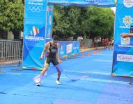 Juan José Andrade tuvo el primer lugar en la prueba de triatlón individual con un tiempo de 56:28