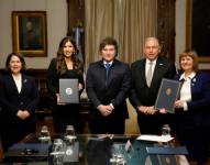 Reunión del presidente de Argentina, Javier Milei con Kristi Noem, Secretaria de Seguridad Nacional de los Estados Unidos y Ministra de Seguridad Nacional de Argentina, Patricia Bullrich.