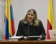 Captura de video del Complejo Judicial de Paloquemao que muestra a la jueza Sandra Heredia, durante una audiencia que se realiza este lunes en Bogotá (Colombia). EFE/ Complejo Judicial de Paloquemao.