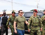 Presidente Daniel Noboa, durante un evento en Punta Carnero, Santa Elena.