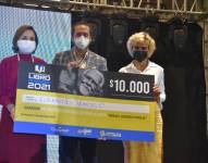 El premio fue entregado en la Inauguración de la Feria Internacional del Libro el miércoles 8 de septiembre. Municipio de Guayaquil.