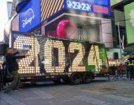 Vista de los números gigantes de '2024' en Times Square, en Nueva York (EE.UU.).