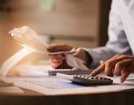 Imagen referencial de cálculos matemáticos.