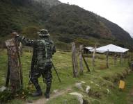 Fotografía de archivo de guerrillero de las disidencias de las FARC.