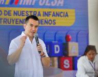 El presidente Daniel Noboa en la inauguración del Centro de Desarrollo Infantil, Juan Bautista Aguirre.
