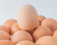 La correcta cocción del huevo preserva sus nutrientes esenciales, como los polifenoles antioxidantes que benefician la salud.