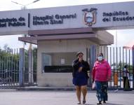Vista exterior del hospital público Monte Sinaí, en Guayaquil, donde han fallecido neonatos.