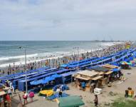 Multitudinaria concurrencia de turistas a las playas por el feriado de Carvanal 2023.