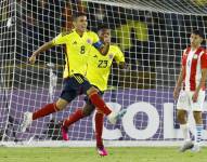 Gustavo Puerta (i) de Colombia celebra un gol hoy, en un partido de la fase final del Campeonato Sudamericano Sub'20 entre las selecciones de Colombia y Paraguay en el estadio El Campín en Bogotá (Colombia). EFE/ Mauricio Dueñas Castañeda