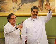 El presidente de Colombia, Gustavo Petro (i.) y el presidente de Venezuela, Nicolás Maduro (d) en una fotografía de archivo.