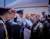 La jefa del Comando Sur de los Estados Unidos, Laura Richardson, llegó a Ecuador este lunes.